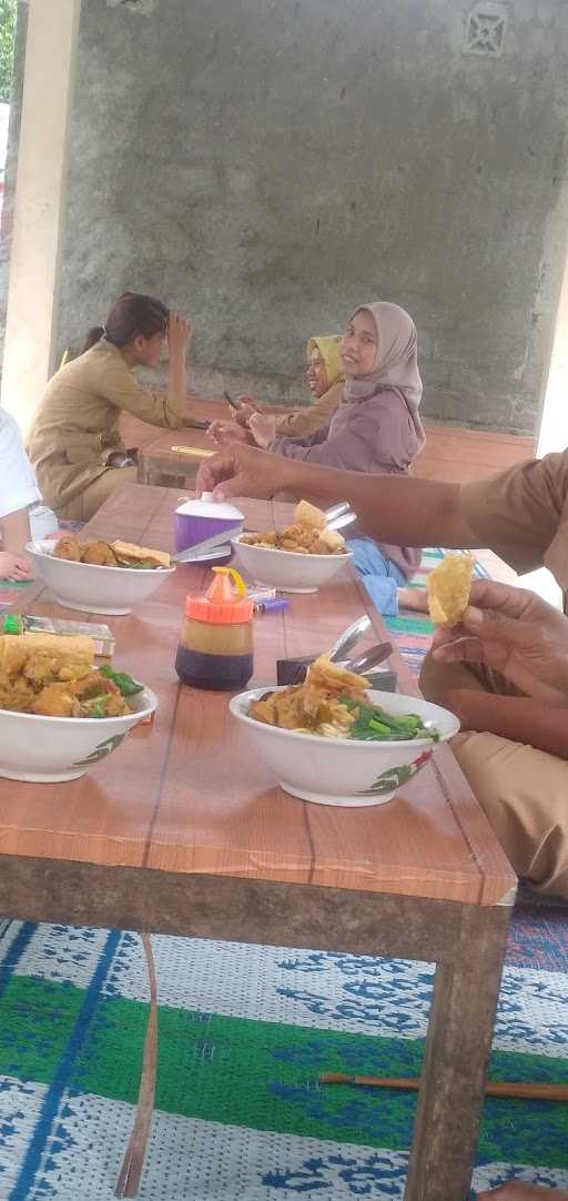 Mie Ayam  Pasar Wage 7