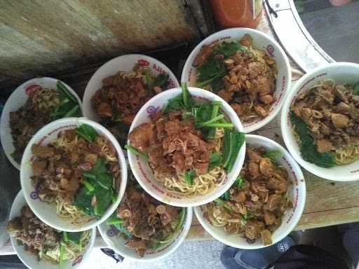 Mie Ayam  Pasar Wage 3