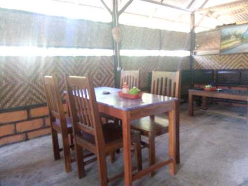 Warung Makan Laras 67 5