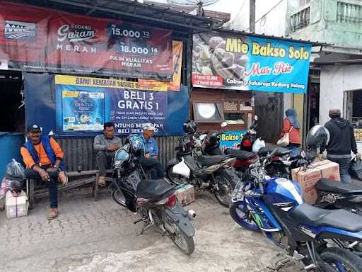 Mie Baso SoloMas Rio 6