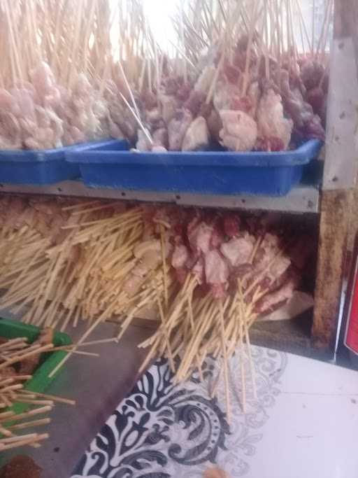 Kedai Sate Arif Bongkeng 4