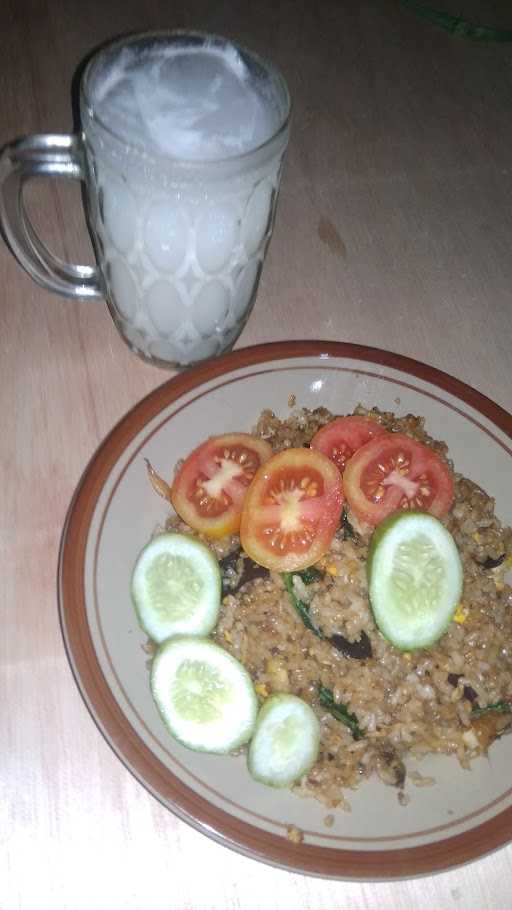 Lesehan Nasi Goreng Abun Jaisy 7