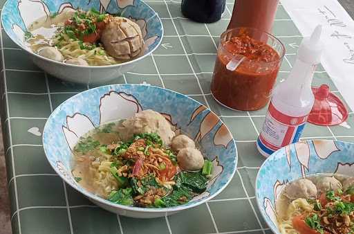 Mie Bakso Selera 10