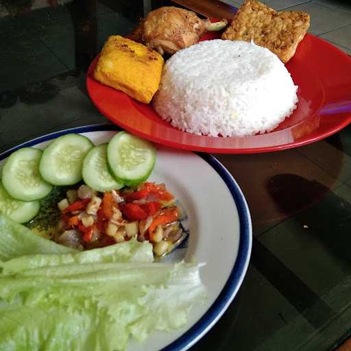 Warung Nasi Bu Nonoy 1