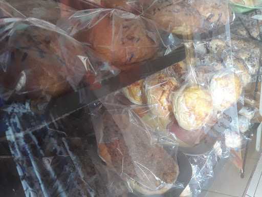 Dewi A Bakery 1