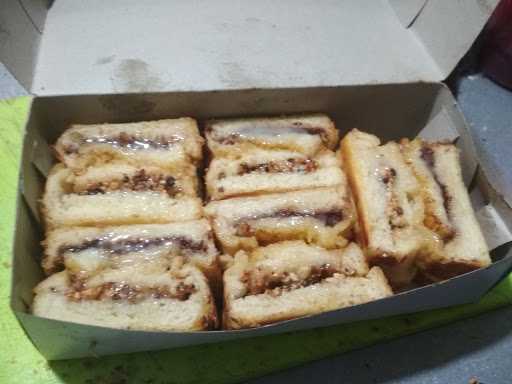 Roti Bakar Joss Tlogomas 8