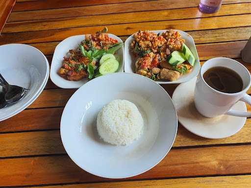 Warung Wareg 4