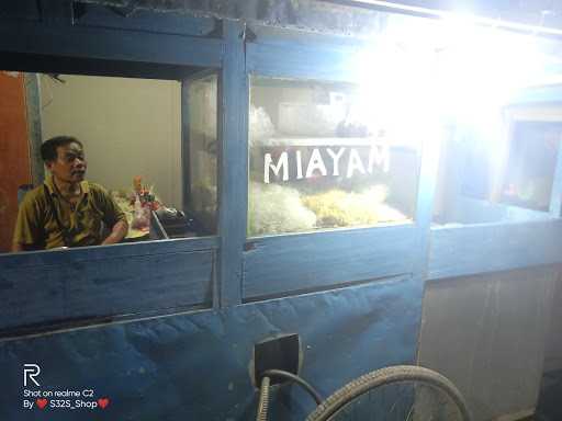 Mie Ayam Dan Bakso Pak Minarji 3