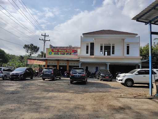 Rumah Makan Mulya Dani 4