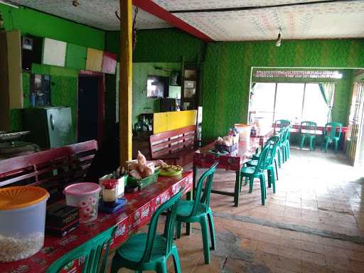 Warung Nasi Puteri Kembar 4