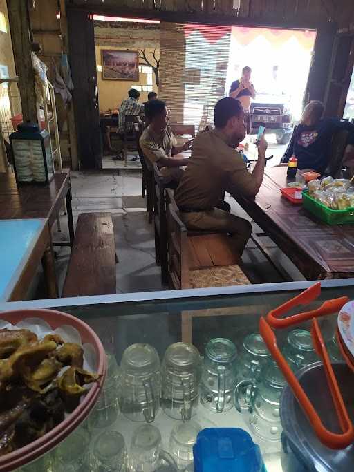 Warung Soto Pojok 3