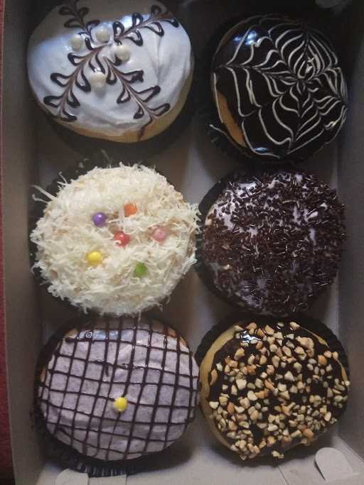 Donat & Pizza Kita 2