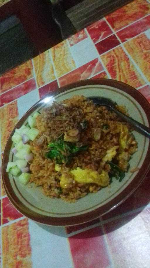 Rumah Nasi Goreng  Buk Ti  7