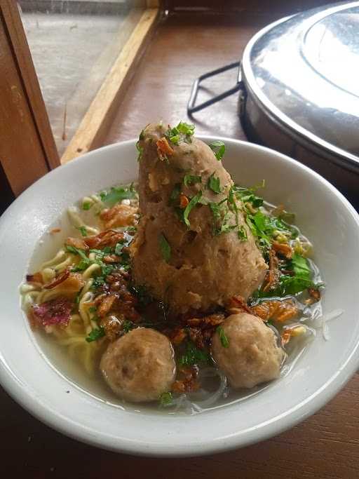 Akmal Bakso 8