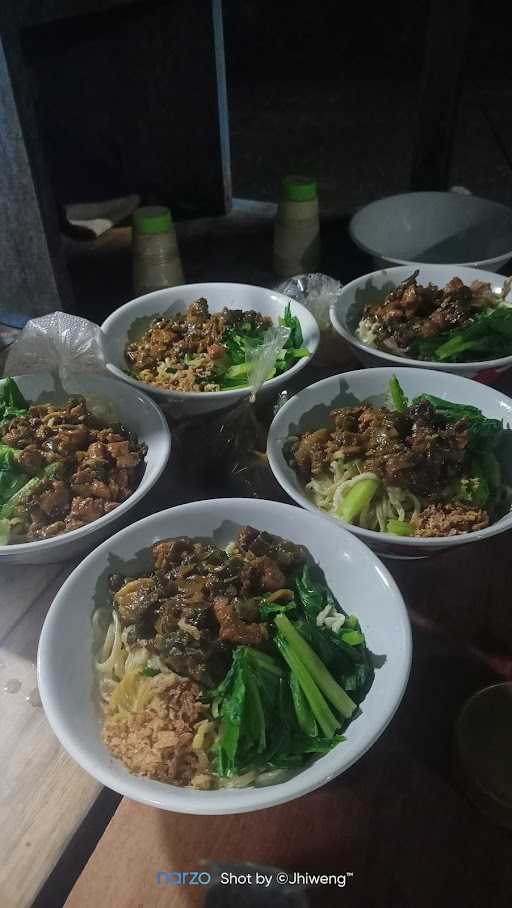 Warung Mie Ayam Anda 1