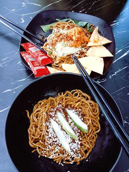 Mie Jj (Karang Sembung) 10