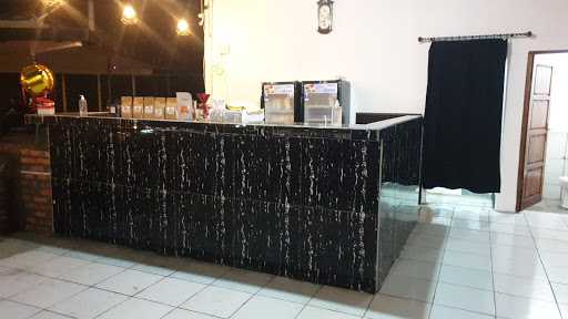 Gudang Kopi Cafe Cianjur 10