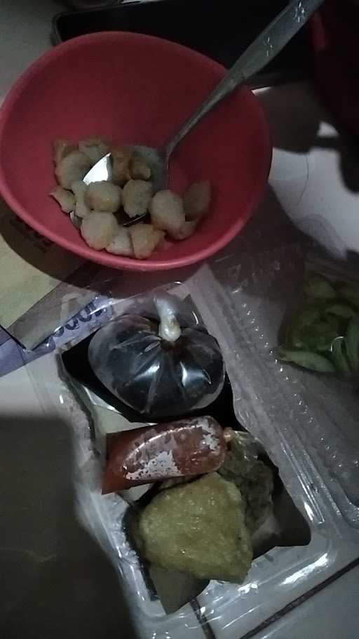 Pempek Dan Tekwan Zahra 9