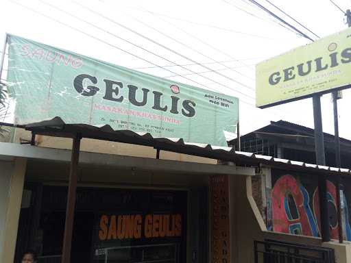 Saung Geulis 2