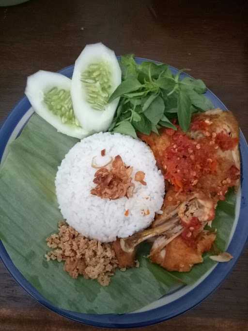 Pondok Ayam Khas Solo Mama Ami 2