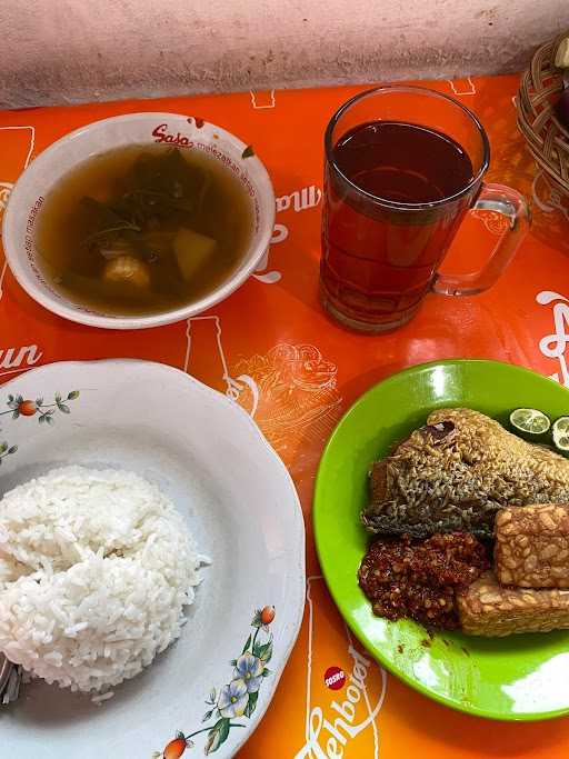 Sayur Asem H. Sadeli 6