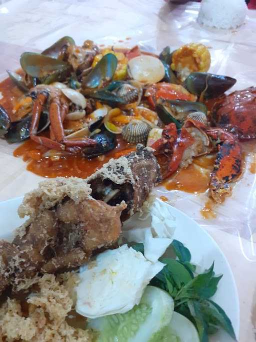 Seafood Kepiting Montok New & Gubuk Sunda 3