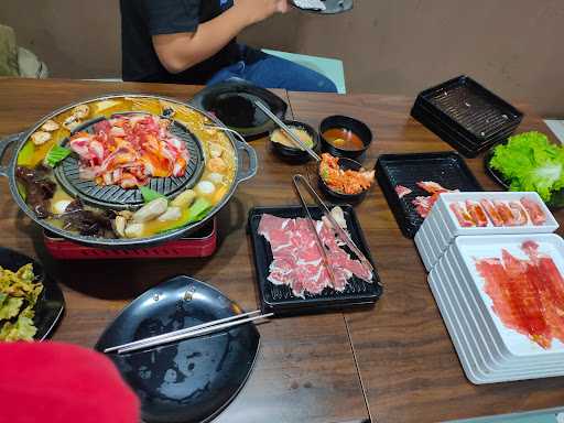 Sogogi Shabu & Grill Pasar Lama 6