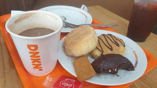 Dunkin' Donut Tuparev 7