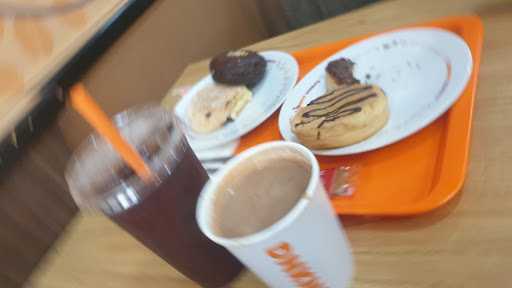 Dunkin' Donut Tuparev 8