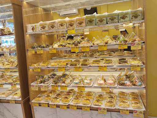 Global Bakery Karawang Barat 7