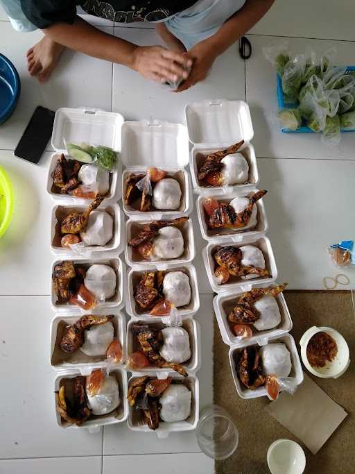 Ayam Bakar Aha 4