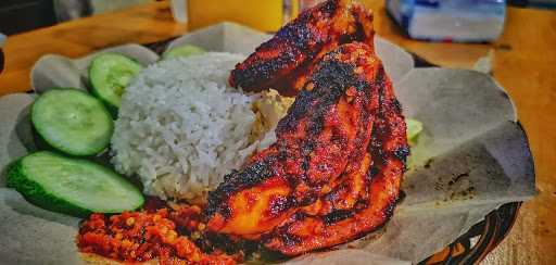 Ayam Bakar Madu Hj Rosita 7