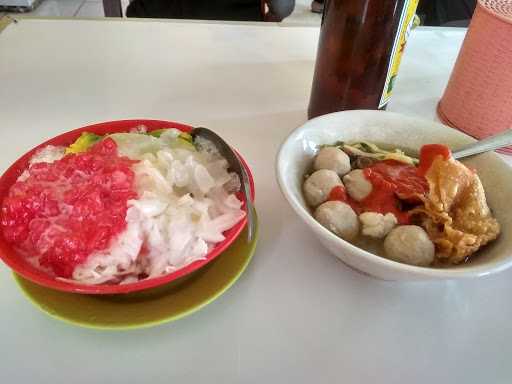 Bakso & Mie Ayam Mas Yatman 6