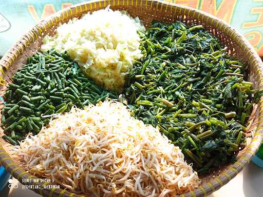 Nasi Pecel Mendoan Mas Kentang 6