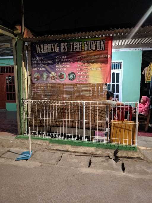 Warung Seblak Teh Yuyun 4