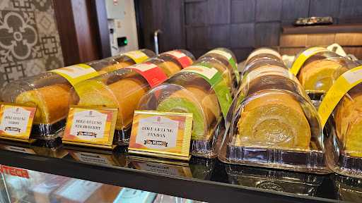 Holland Bakery 4