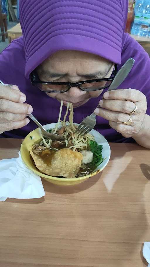 Bakso R3 Pilangbango 1