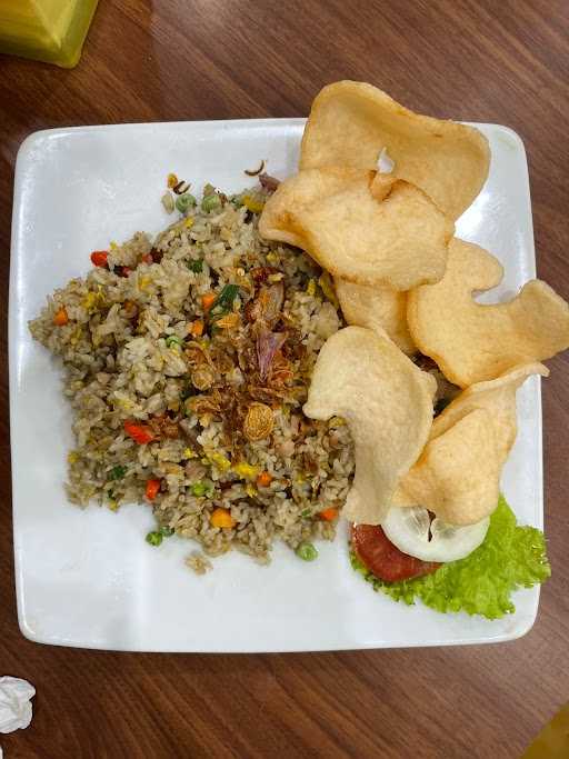 Iksan Nur Special Nasi Goreng Madiun 10