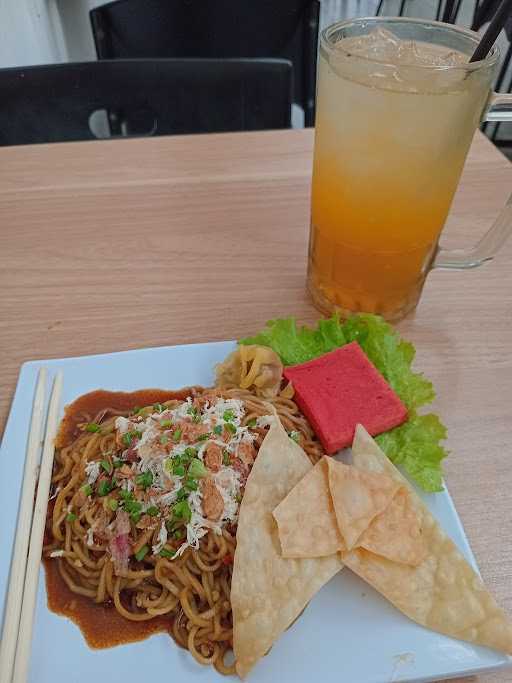 Mie Setan Bledhex 1