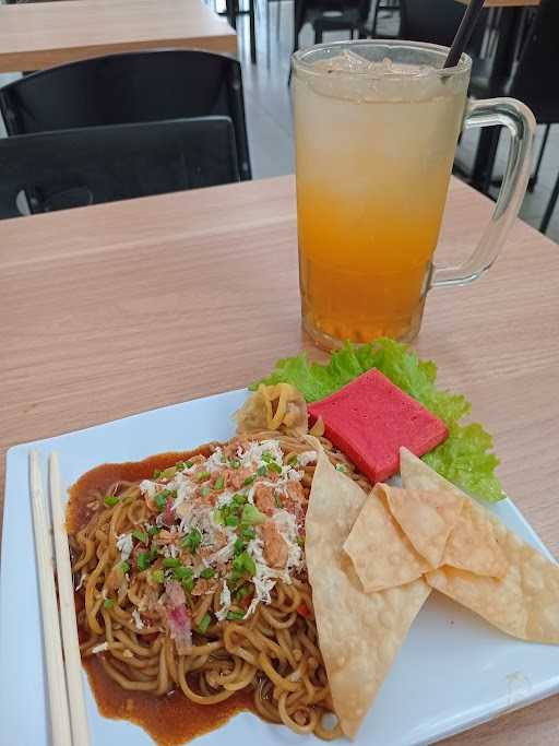 Mie Setan Bledhex 9