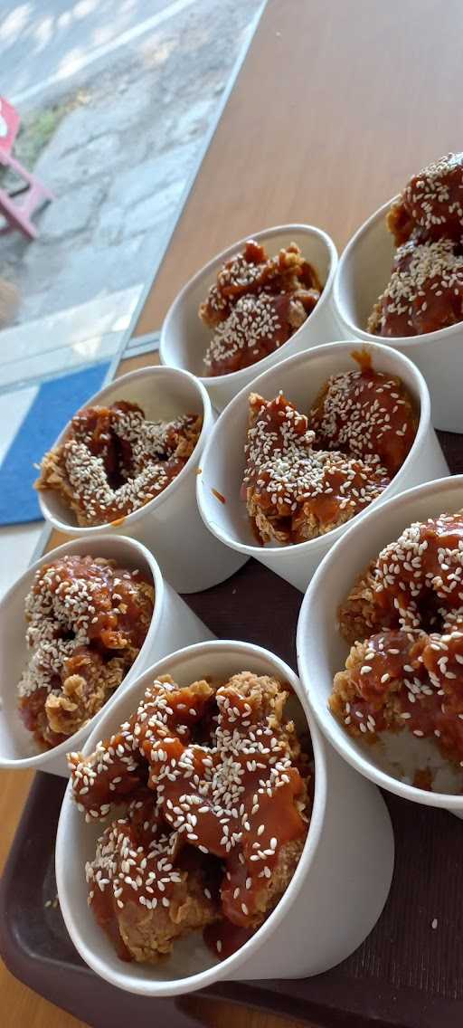 Yasaka Fried Chicken - Madiun 7