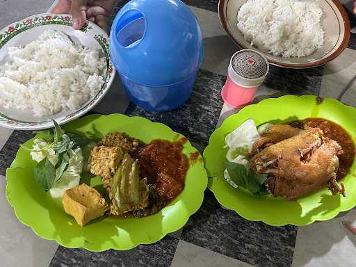 Rizquna Lamongan Bebek Goreng Soto Ayam 7