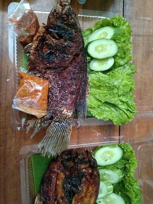 Ayam Bakar Widianingrum 4