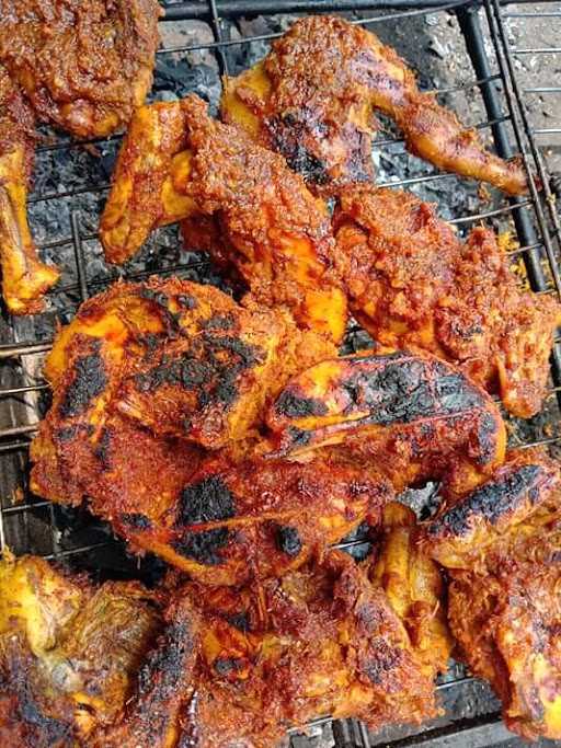 Ayam Bakar Widianingrum 1