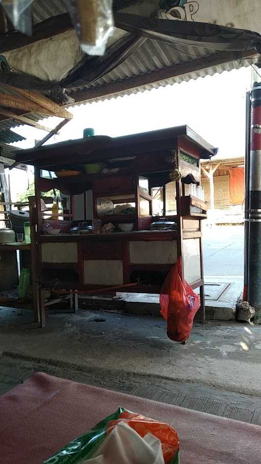 Bakso Ikan Pak Iyus 3