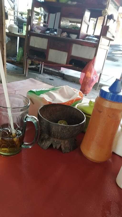 Bakso Ikan Pak Iyus 1