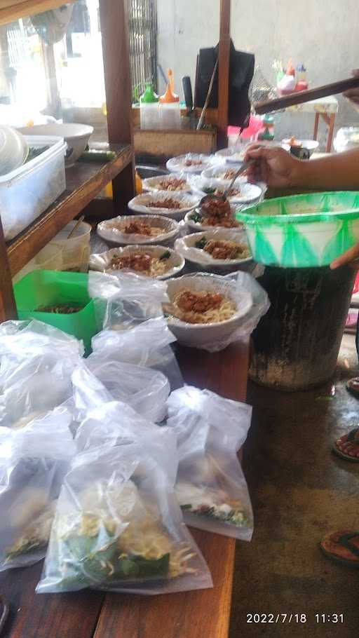 Depot Bakso Rahma Asli Wonogiri Solo 4