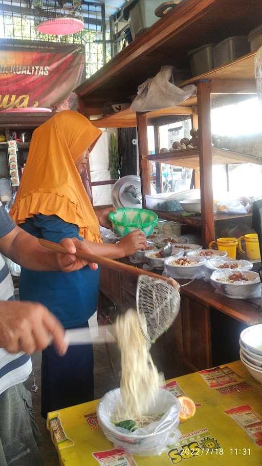 Depot Bakso Rahma Asli Wonogiri Solo 8