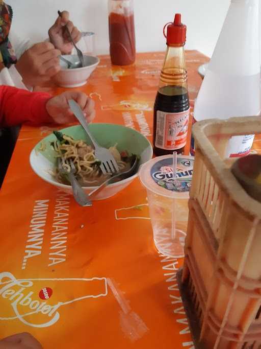 Mie Ayam & Bakso Mbah To (Wonogiri) 1