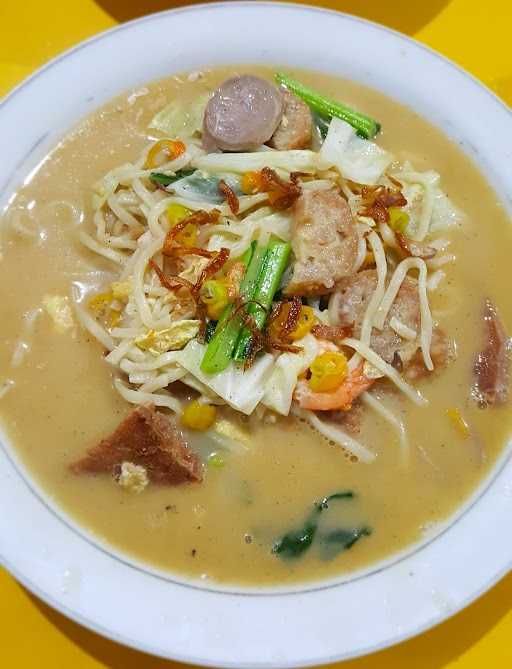 Bakmi Yeyen 3